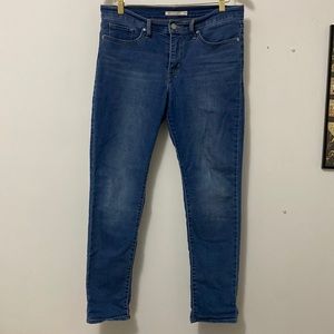 Women’s Levi’s 311 Shaping Skinny (29)